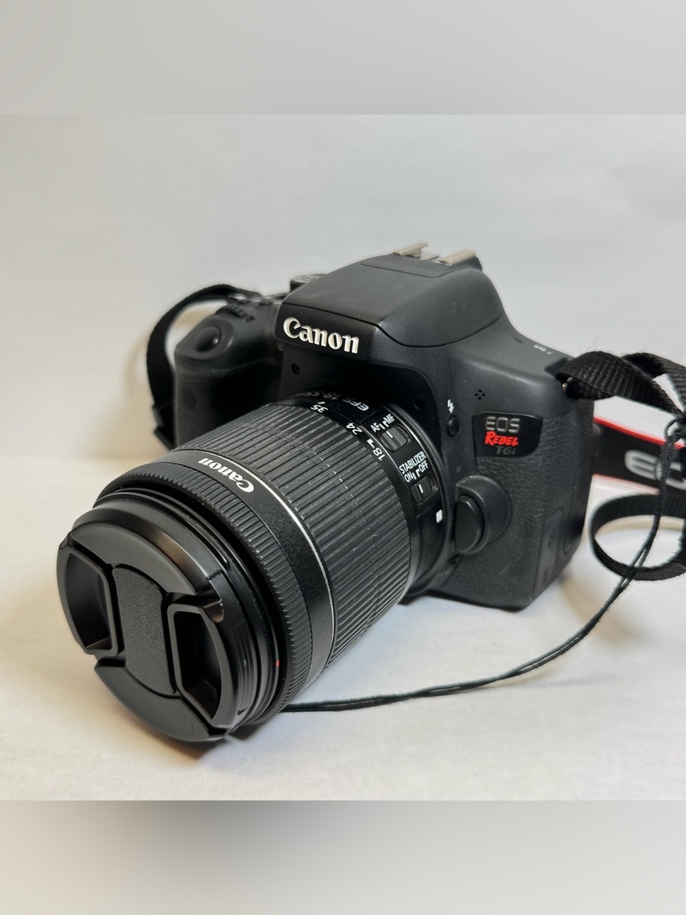 Canon EOS Rebel T6i 24.2MP Digital SLR Camera w/ 18-55mm Lens Charger & Battery